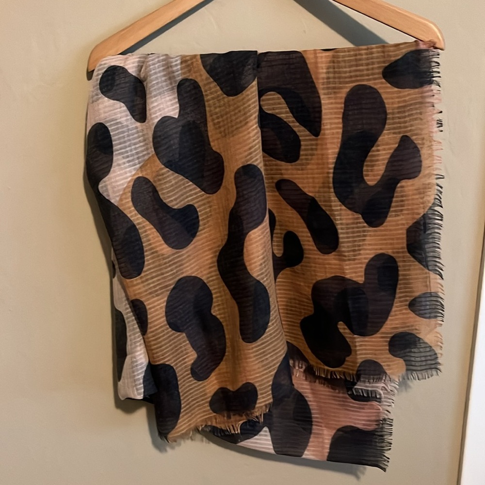 ZARA Print Scarf - Picture 6 of 7
